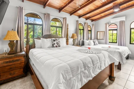 Serenity-Point-Vacation-Rental-Jaco-Costa-Rica-39.webp