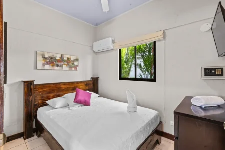 Serenity-Point-Vacation-Rental-Jaco-Costa-Rica-55.webp
