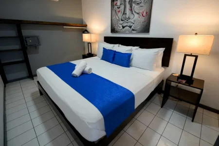 Tropical-paradise-jaco-costa-rica-bedroom (13)