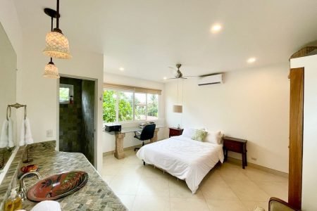 casa-vista-oasis-hermosa-beach-house-costa-rica-3